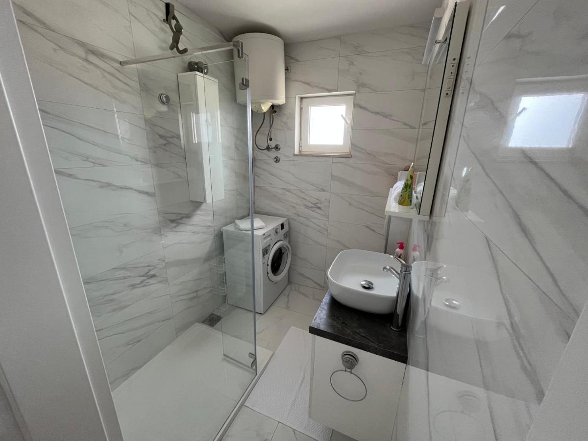 La Fee Studio Apartment Hvar Town Exterior photo
