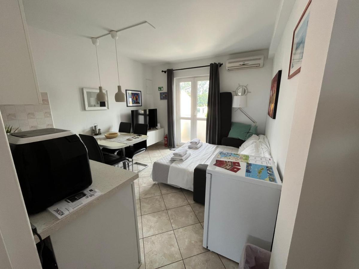 La Fee Studio Apartment Hvar Town Exterior photo